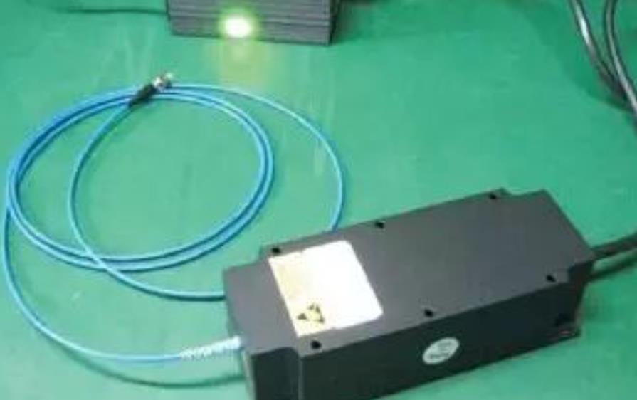黄绿光激光器 黄绿光激光器