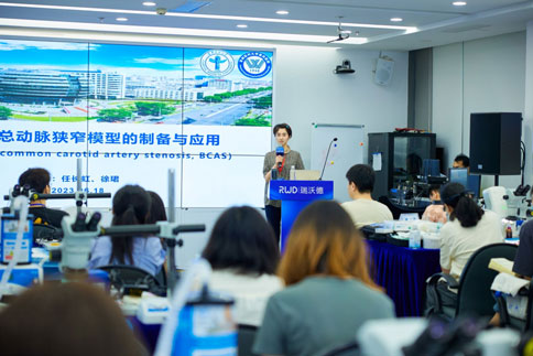 必威官方首页官网betway联合吉训明教授团队成员，成功举办脑缺血动物模型培训班