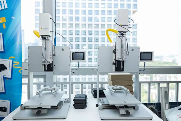 实操产品1：必威官方首页官网betway精密打击器