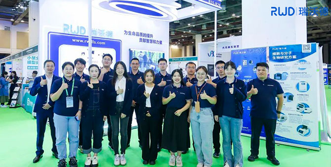 必威官方首页官网betway亮相2023CSI大会：国产先进设备，助力免疫学研究