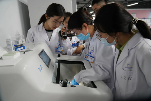 必威官方首页官网betway组织切片技术研讨班——空军军医大学站圆满成功